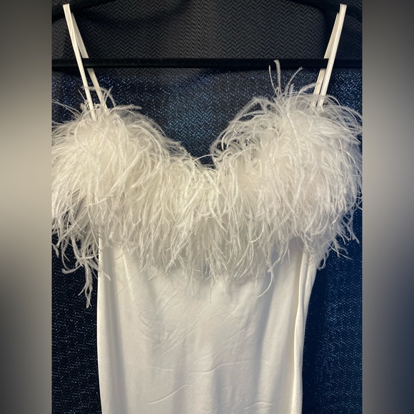 Sleeper Boheme feather-trimmed Dress - Picture 1 of 7